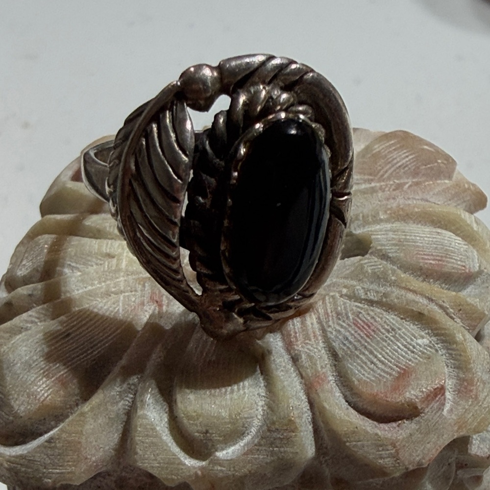 Sterling Silver Black Onyx Ring Size 6  (3)